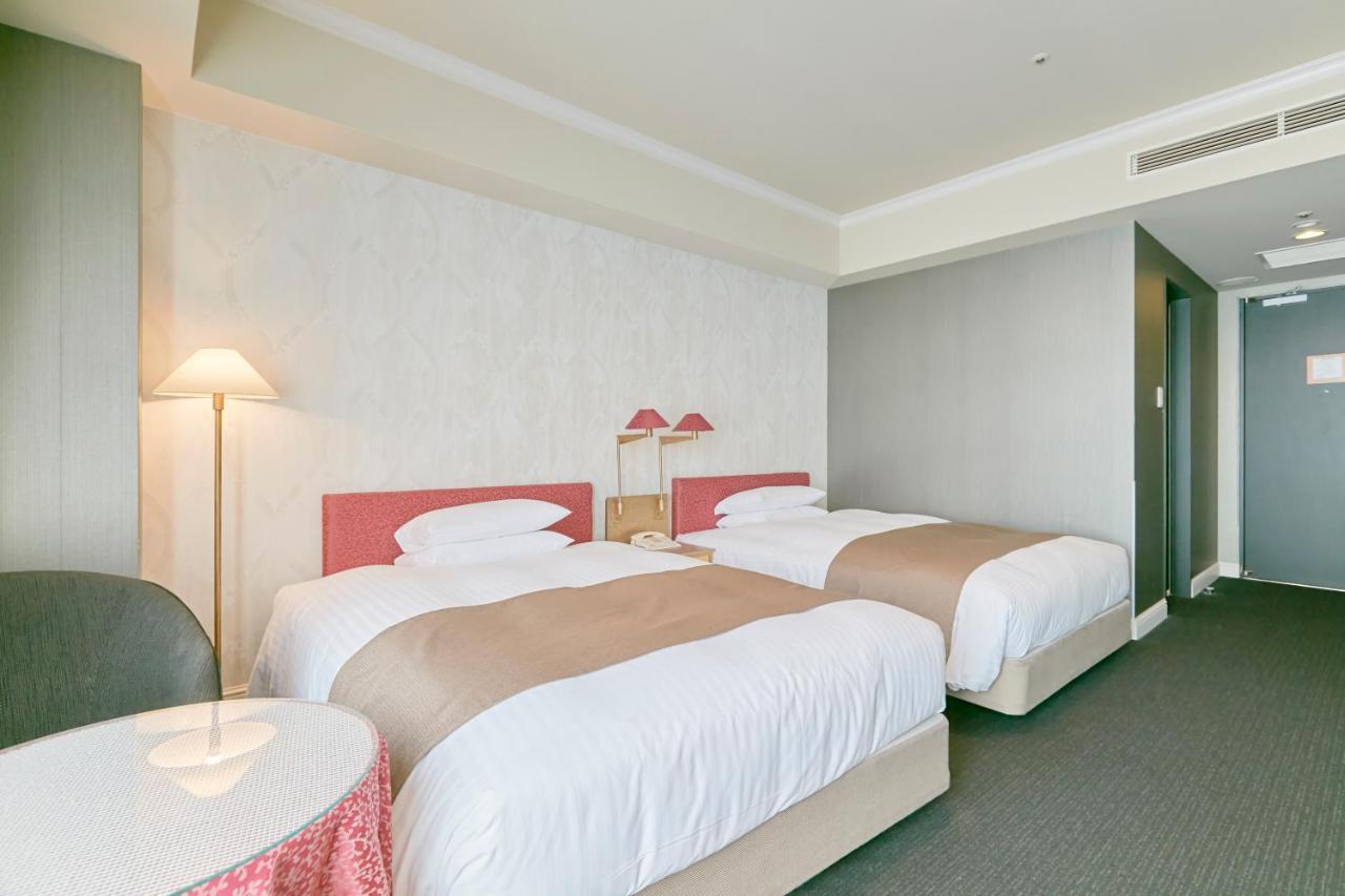 Hotel Seagull Tenpozan Osaka Exteriör bild